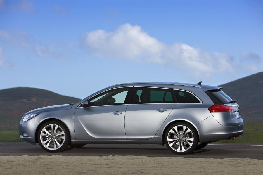  Opel Insignia Sports Tourer 2008 года  (фото 91 из 127)
